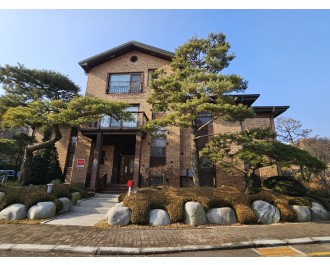 럭셔리한 포스힐 최고급단독주택 급매(37억)